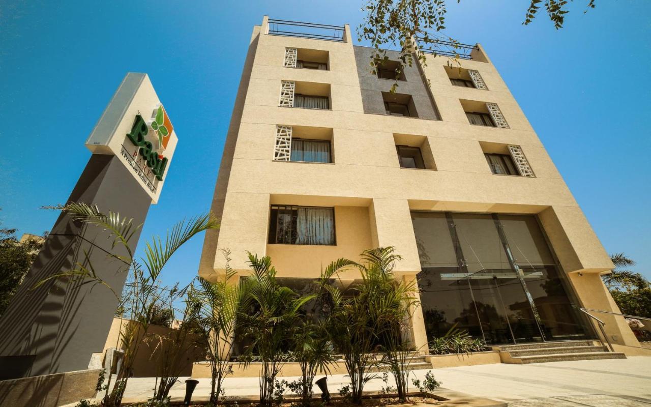 The Basil Park Hotel Bhavnagar Exterior foto