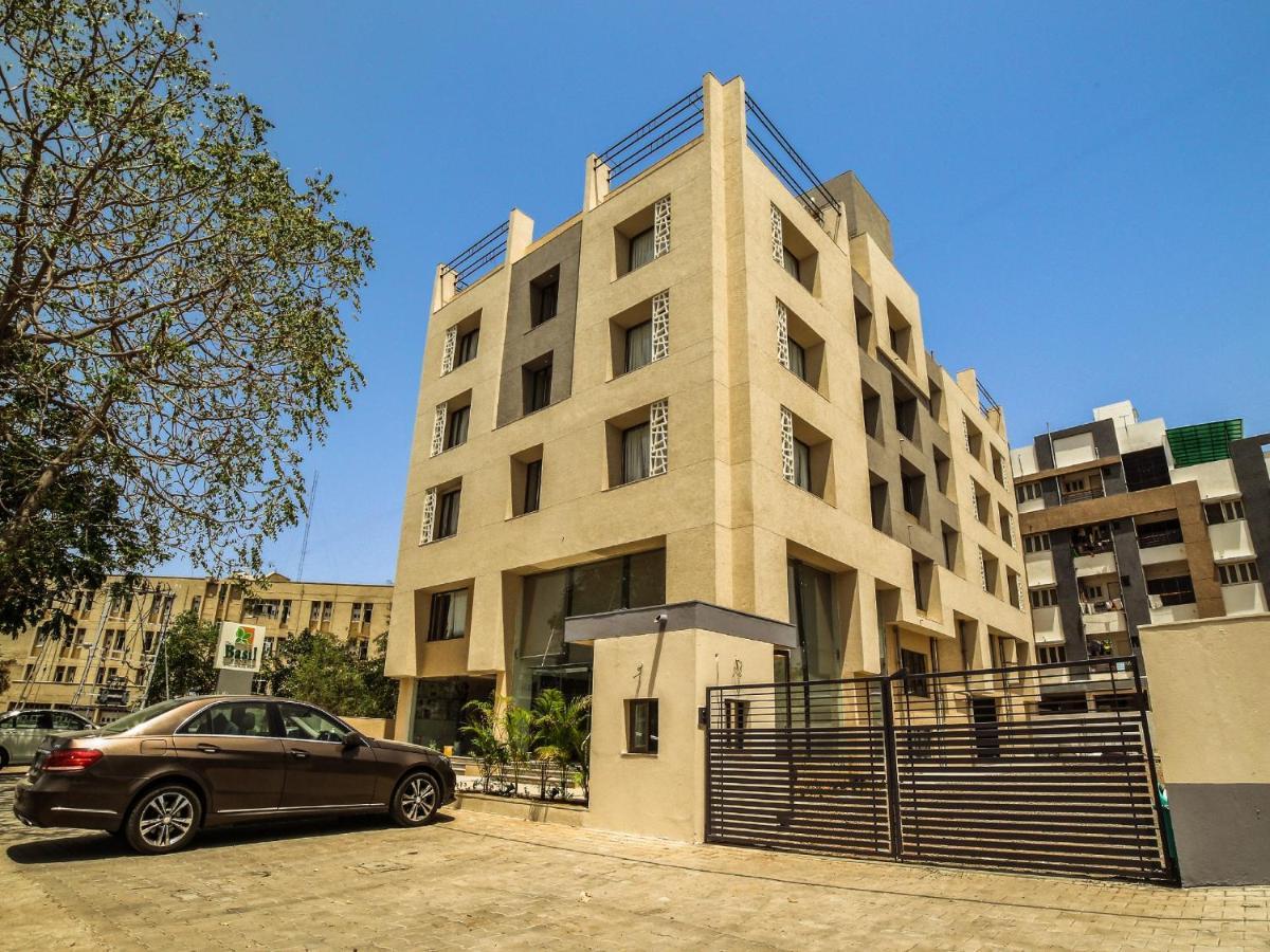 The Basil Park Hotel Bhavnagar Exterior foto