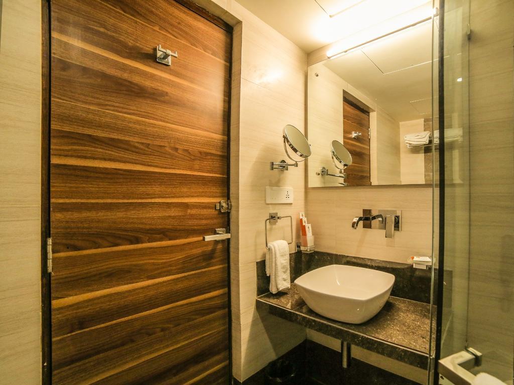 The Basil Park Hotel Bhavnagar Cameră foto